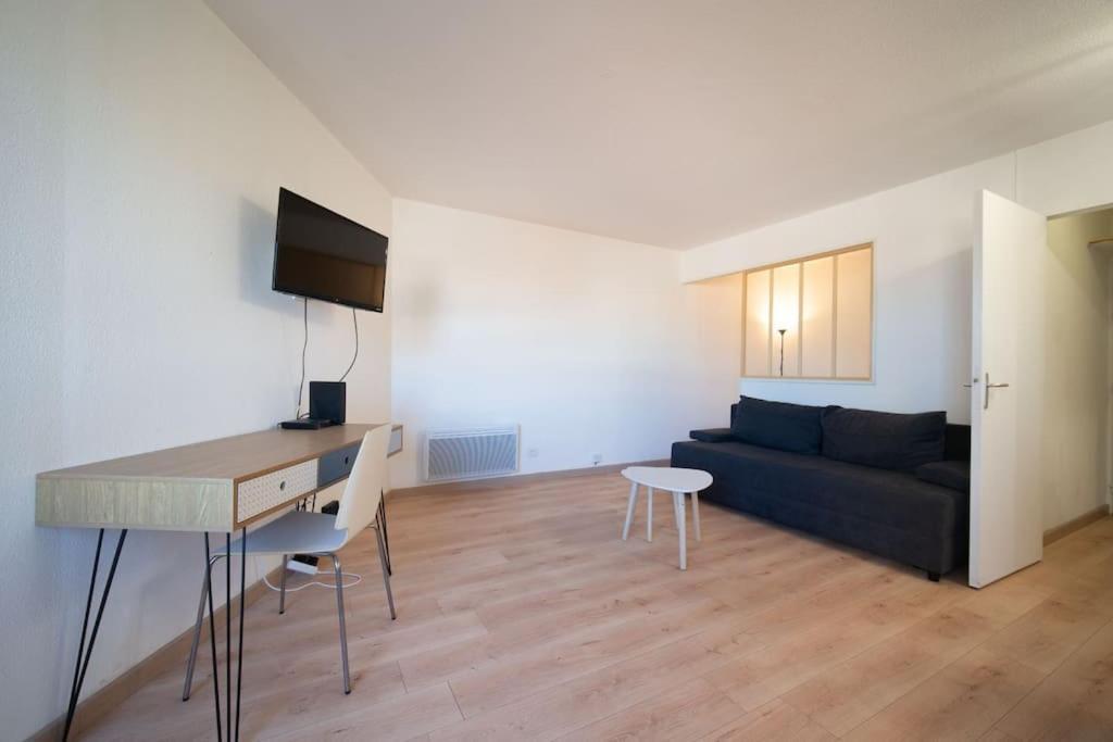 Fully Equipped 2 To 4 People St Charles * Marseille