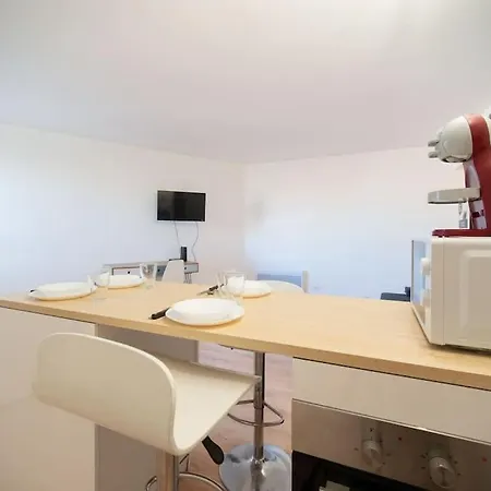 Fully Equipped Apartment 2 To 4 People St Charles Marseille Exterior photo