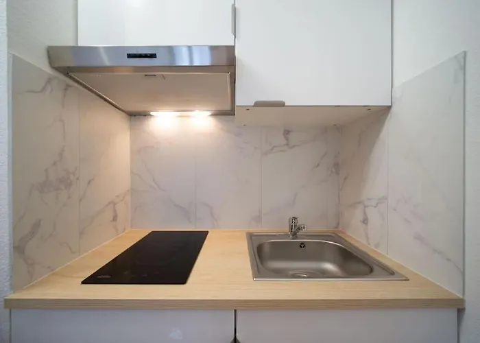 Fully Equipped Apartment 2 To 4 People St Charles